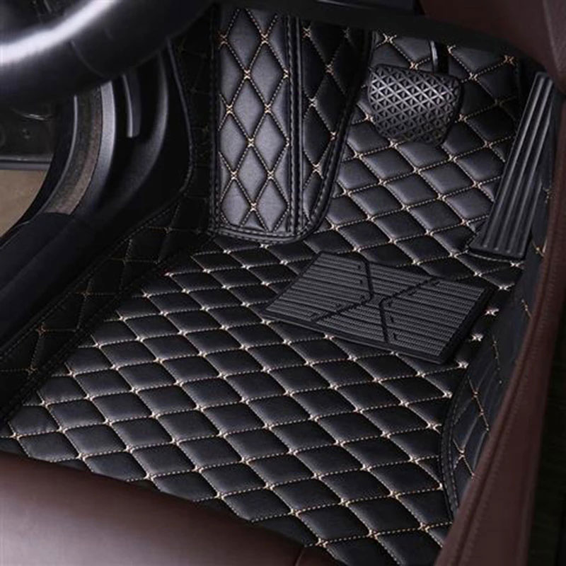 Car mats should choose materials that are easy to clean